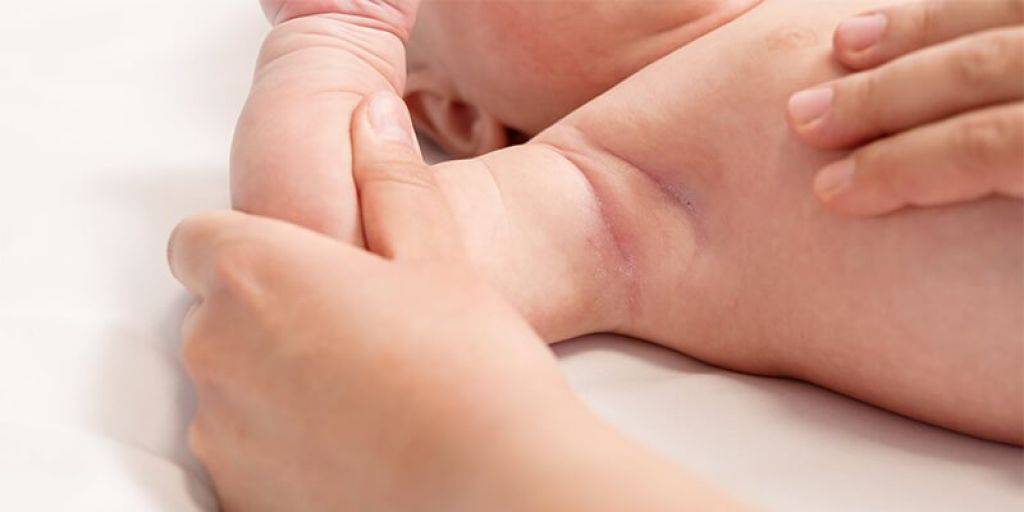 Опрелости у новорожденных: причины и как лечить