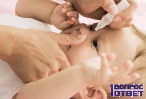 Как и чем правильно промывать глаза новорожденному - журнал expertology