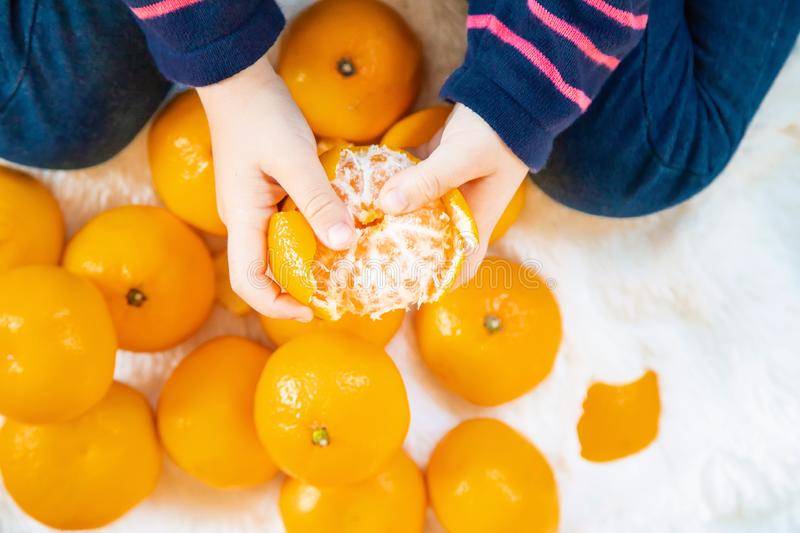 Апельсины при беременности и грудном вскармливании: полезные свойства и противопоказания