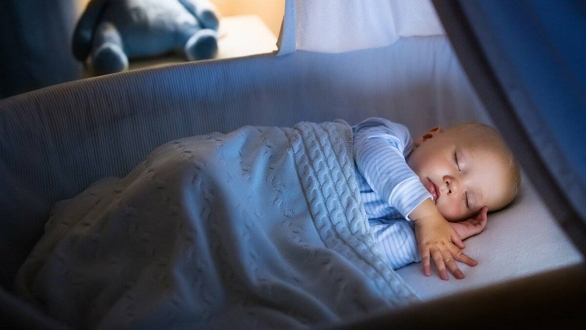 Как быстро уложить ребенка спать, способы уложить за 5 минут без грудного кормления
