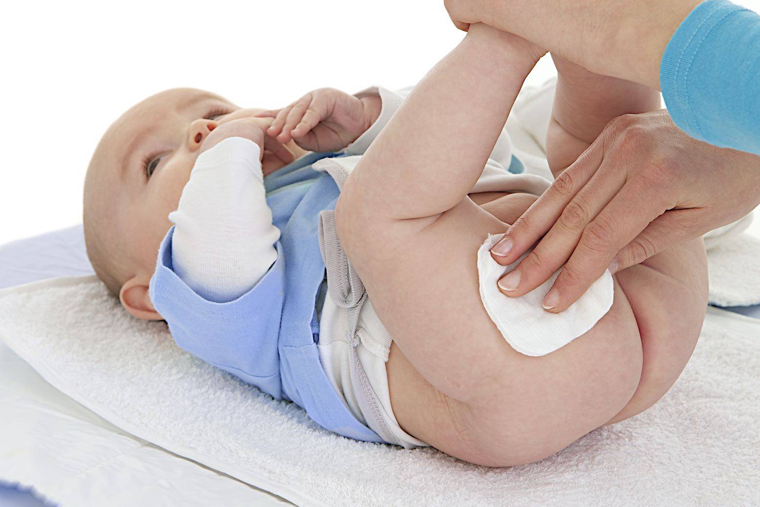 Опрелости у новорождённых: причины возникновения, симптомы и лечение