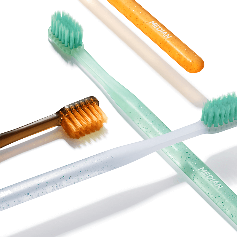 Как выбрать зубную щётку для ребёнка