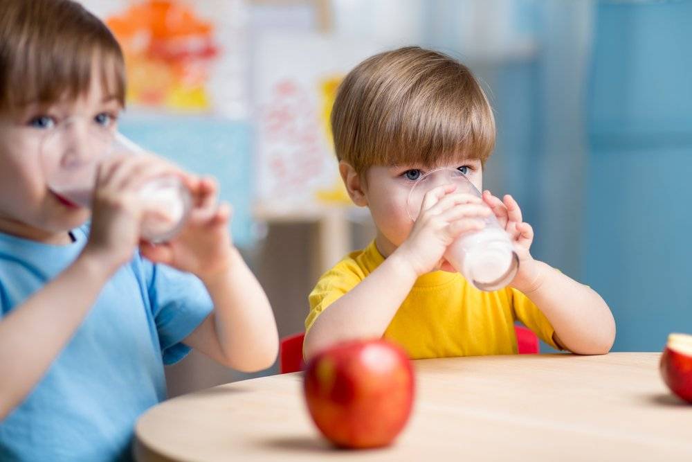 Аллергия на белок коровьего молока у ребенка: как проявляется, симптомы аллергии на молоко | nutrilak