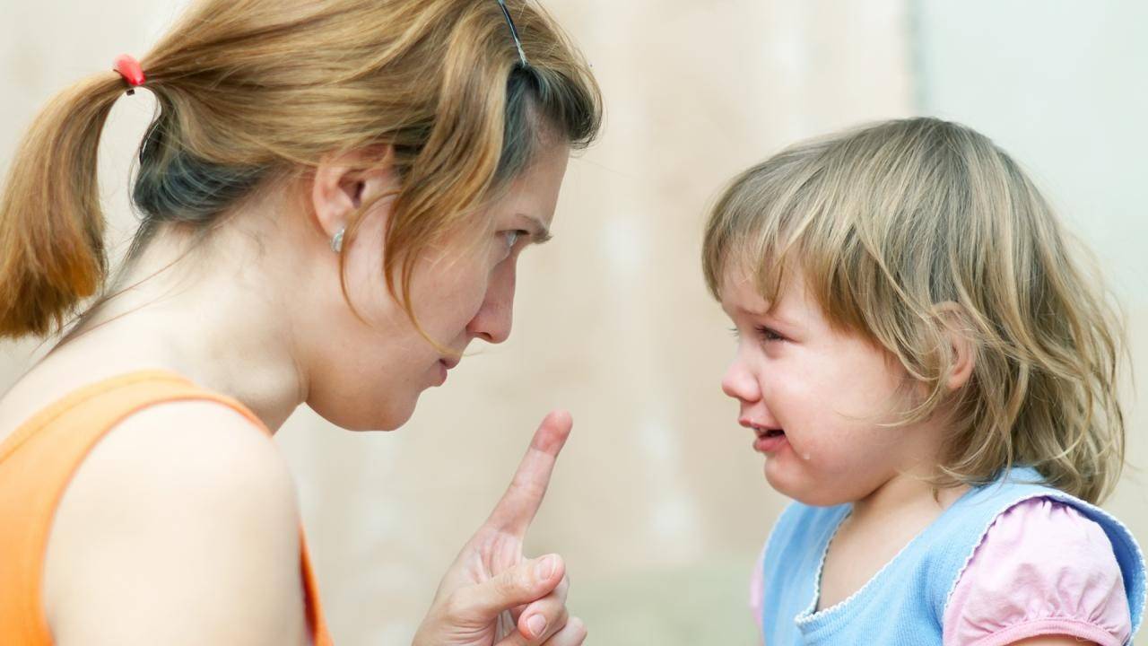 Как научить ребенка слову нельзя?
