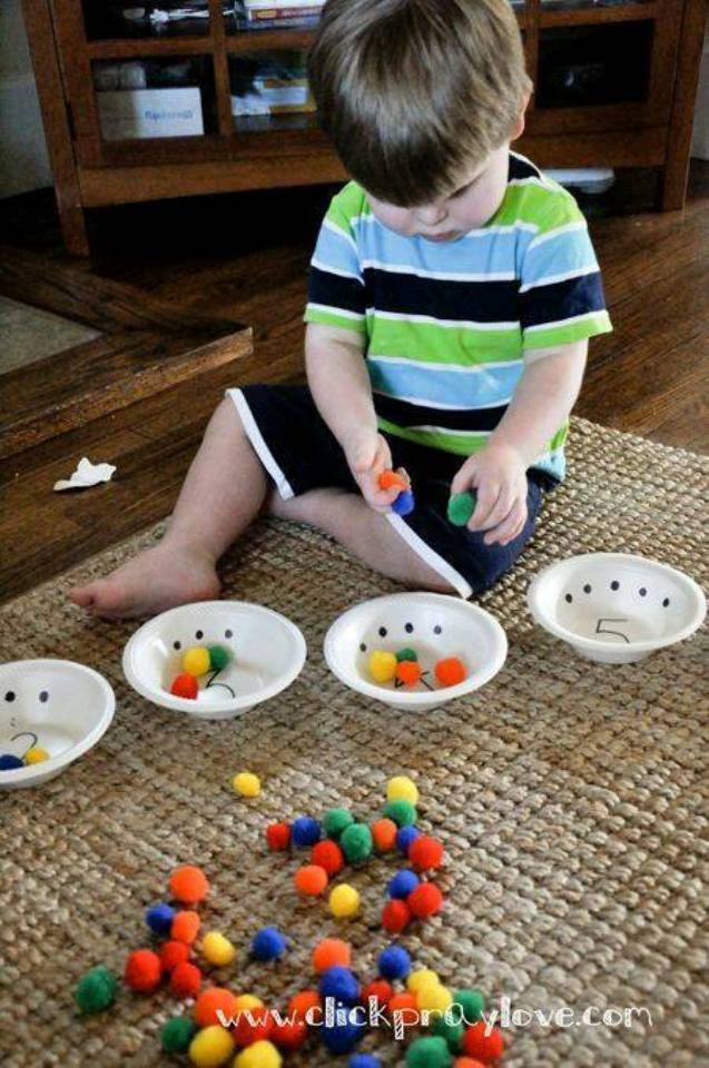 Развивающие игры и занятия для детей 1,5 года - 1 год 9 мес (подробный план - конспект) – жили-были