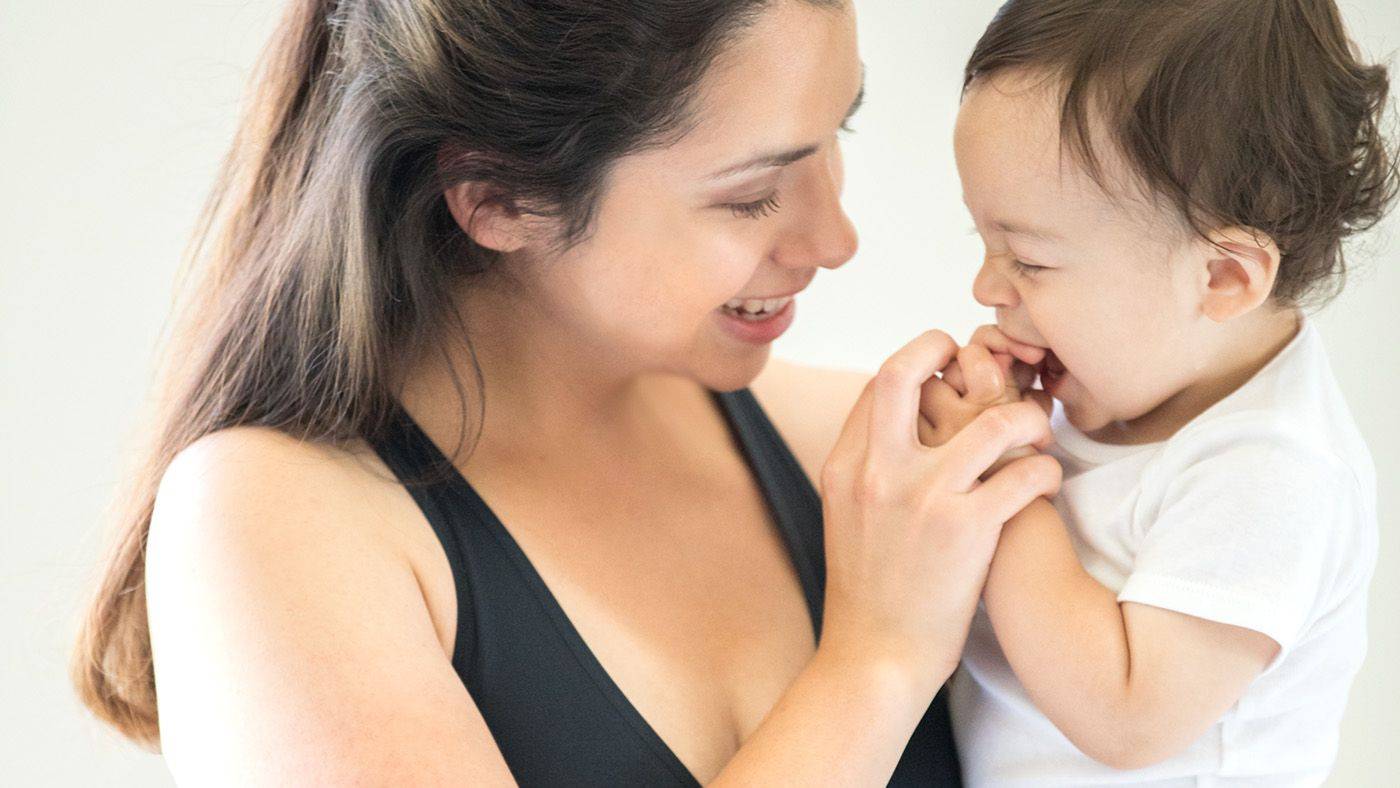 6 полезных рекомендаций врача о том, как приучить ребёнка к соске-пустышке и стоит ли это делать