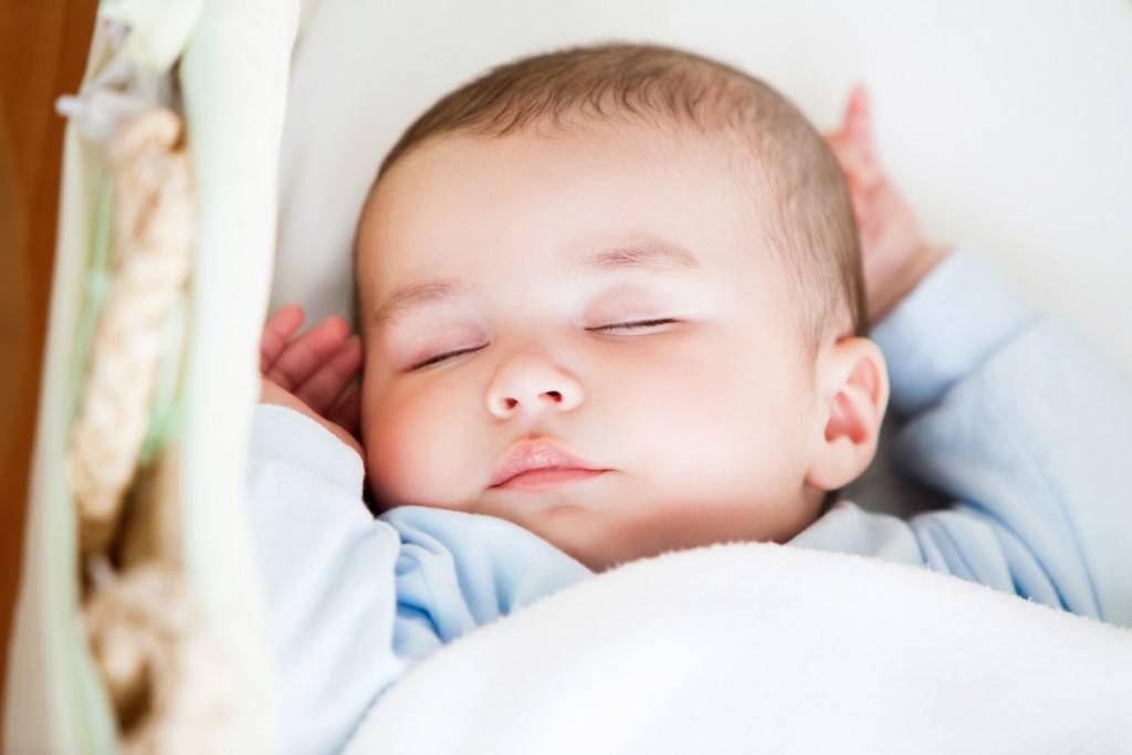 Сон грудного ребенка - белая клиника