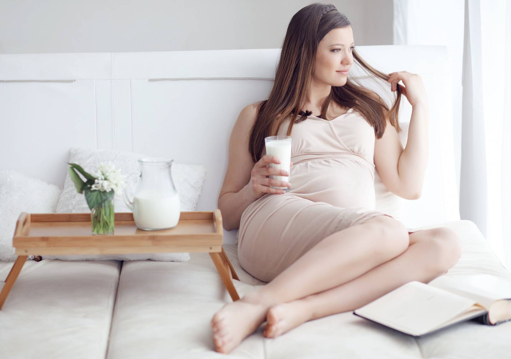 Если постоянно хочется во время беременности темный или молочный шоколад, вредно ли его есть или нет