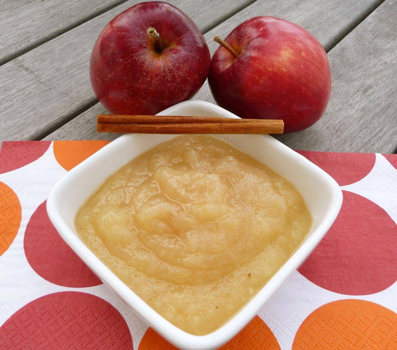 Яблочное пюре — 8 самых простых рецептов на зиму