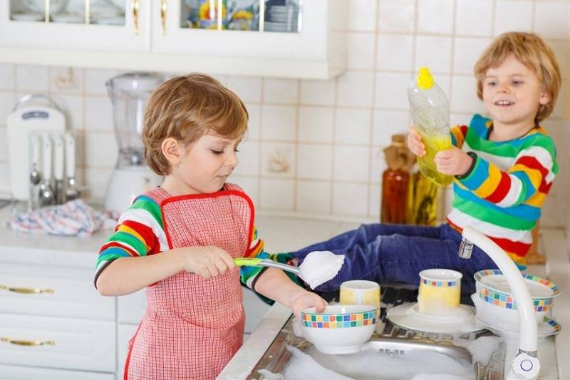 Как научить ребенка убирать игрушки — свои