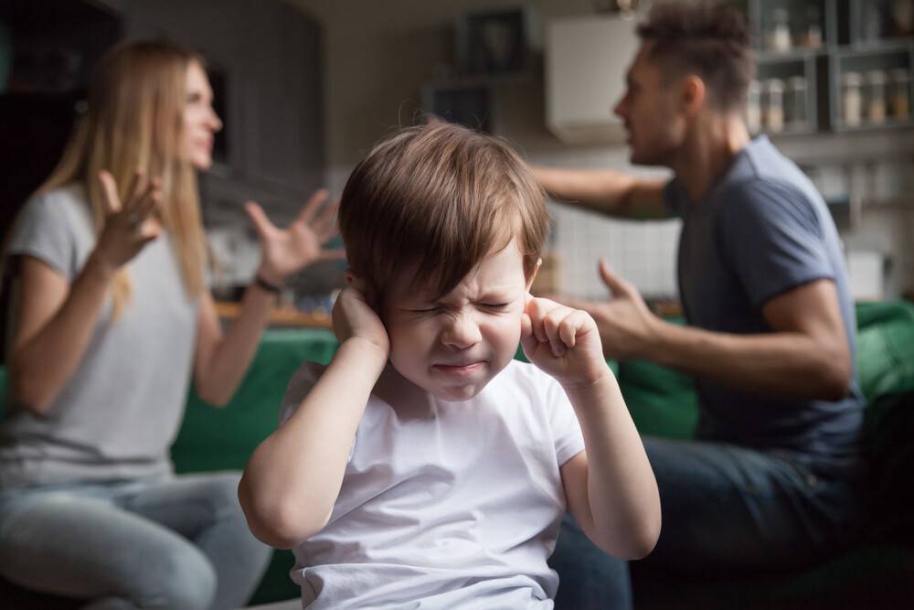 Как ссоры родителей влияют на детей | влияние отношений в семье на жизнь детей
