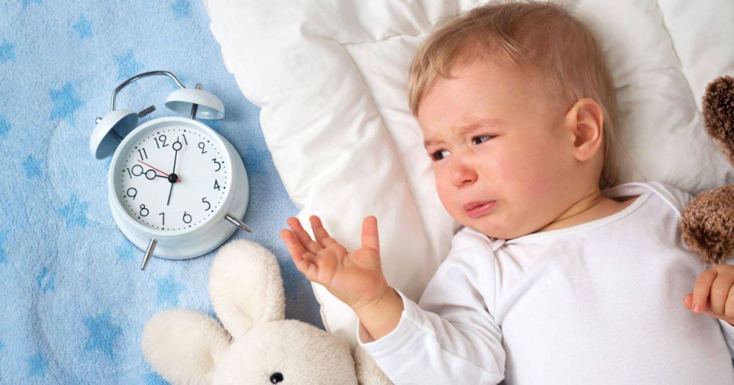 Беспокойный сон у ребенка 1 год перемещение по кровати