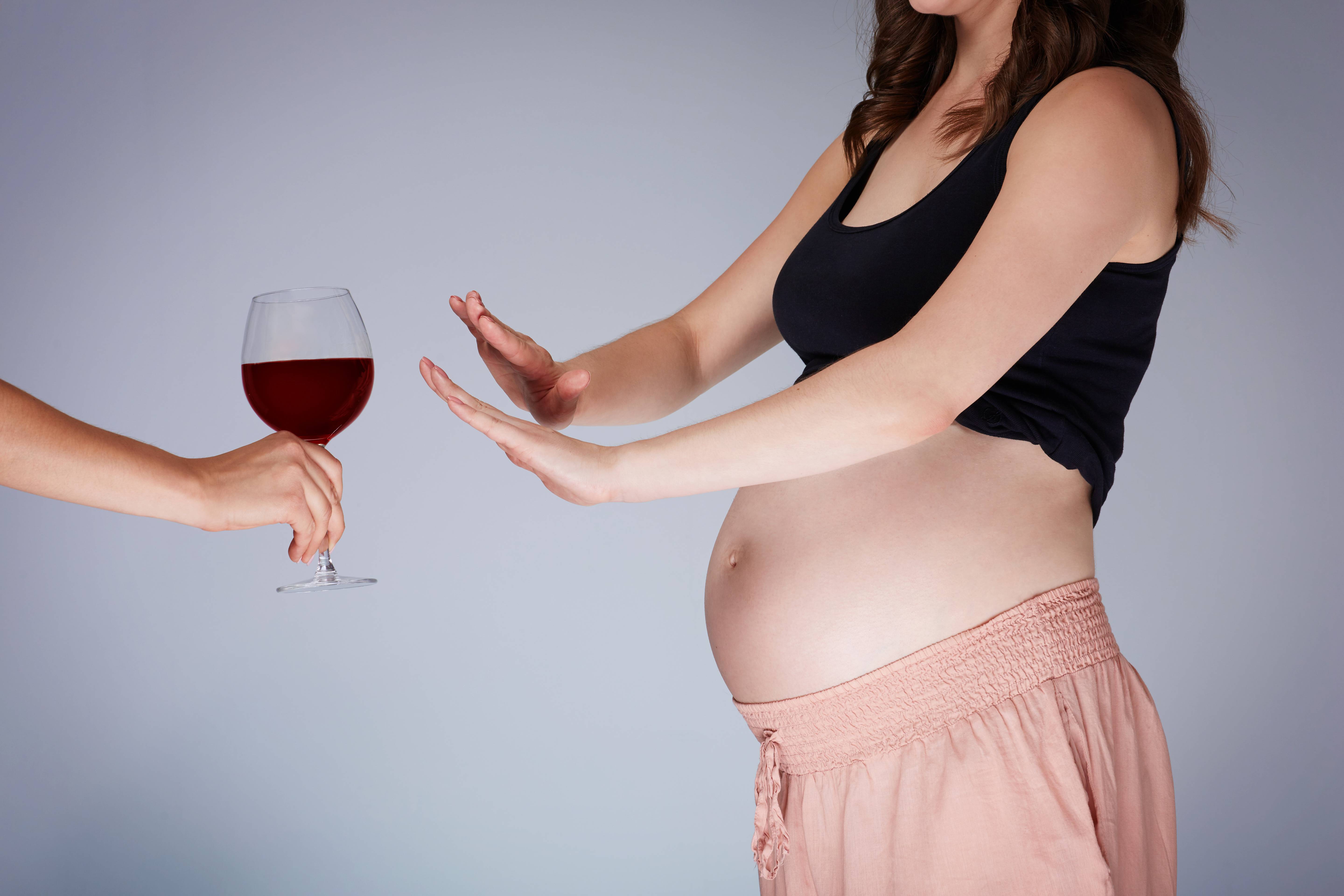 Как влияет алкоголь на результаты теста беременности