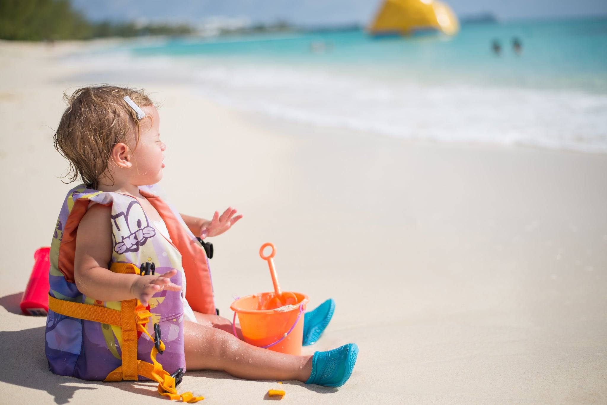 Узнайте, что брать с собой на море с ребенком: список необходимых вещей вас удивит - гуляй тур