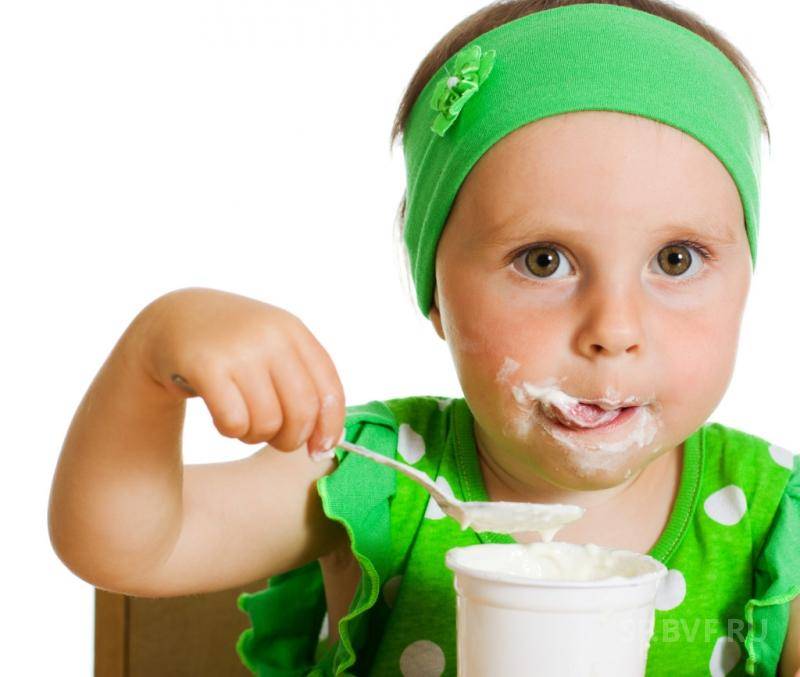 Можно ли кормить ребенка козьим молоком?