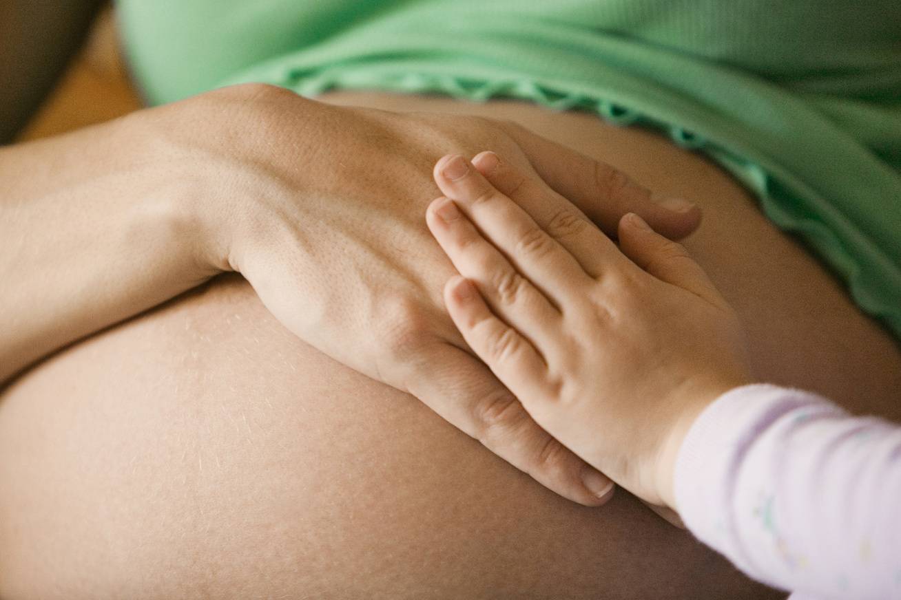 Ребёнок икает в животе при беременности