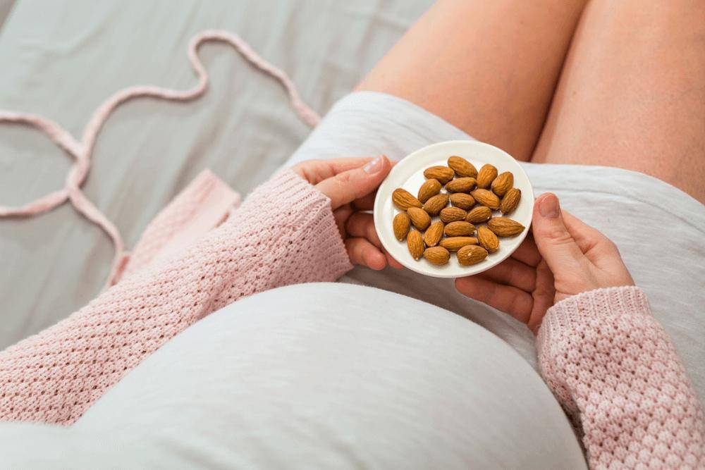 Фундук при беременности: польза и вред, противопоказания