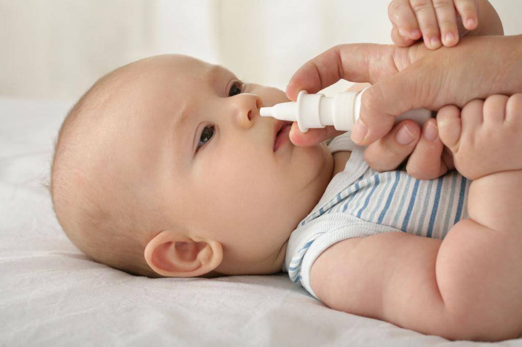 Лечение насморка у детей до года: причины, симптомы, профилактика