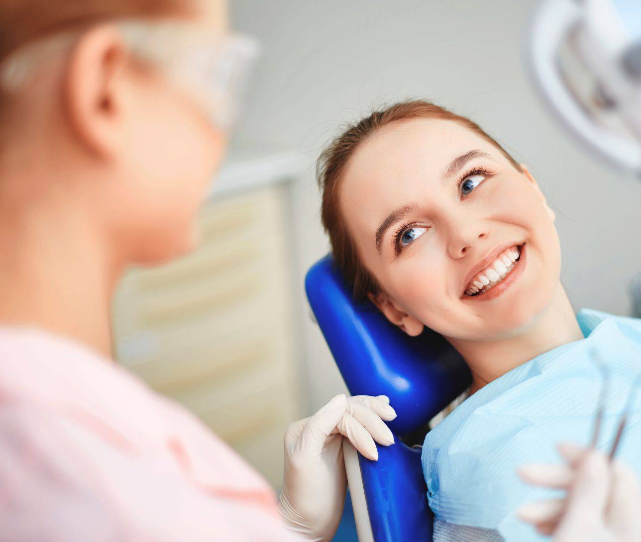 Можно ли лечить зубы с анестезией при грудном вскармливании и во время лактации