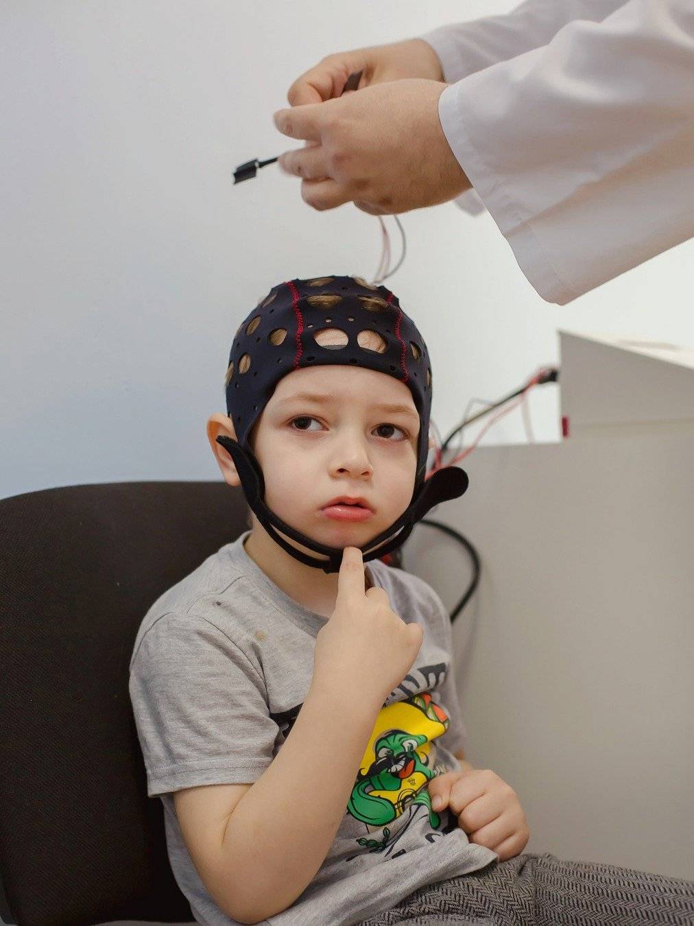 5 основных лечебных эффектов транскраниальной микрополяризации у детей
