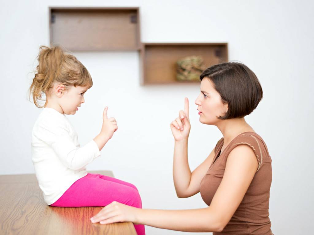 Агрессивное поведение ребенка 5 лет - причины и что делать