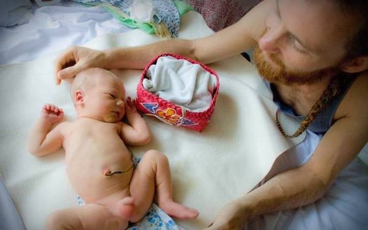 Причины и лечение водянки яичек у новорожденных мальчиков