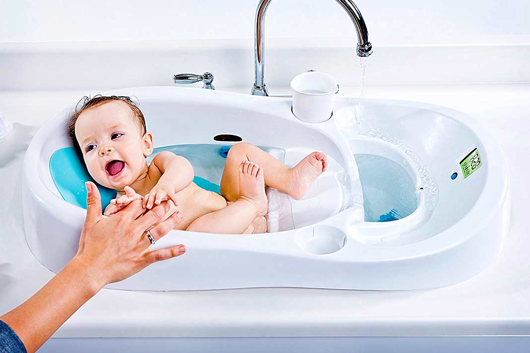 Чем мыть ванную перед купанием грудничка? - здоровая семья