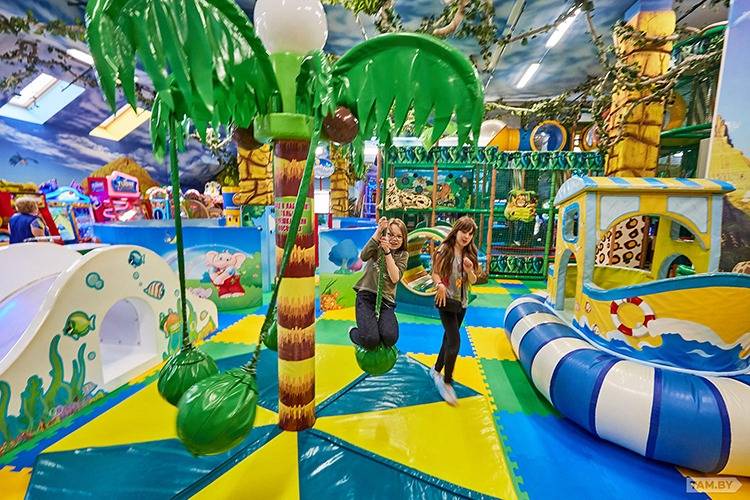 Отдых с детьми в лазаревском 2021, куда сходить и что посмотреть, парки развлечений, пляжи, аквапарки