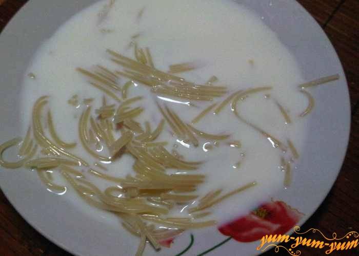 Молочный суп с вермишелью — 7 пошаговых рецептов вкусного супа