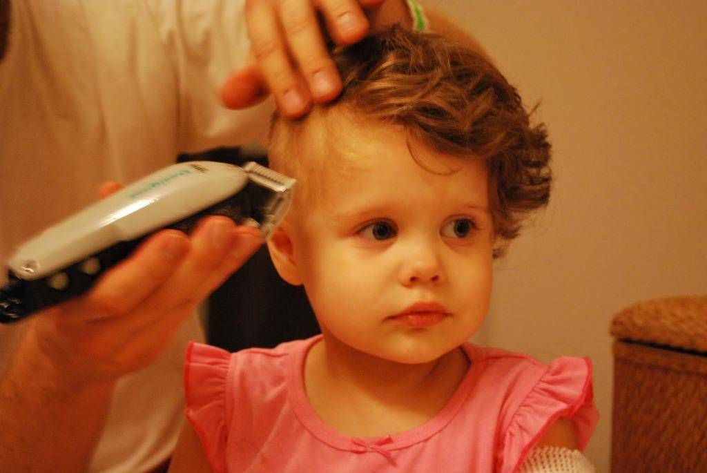 Стричь ли волосы ребенку в год: мифы, поверья, мнения | musizmp3.ru