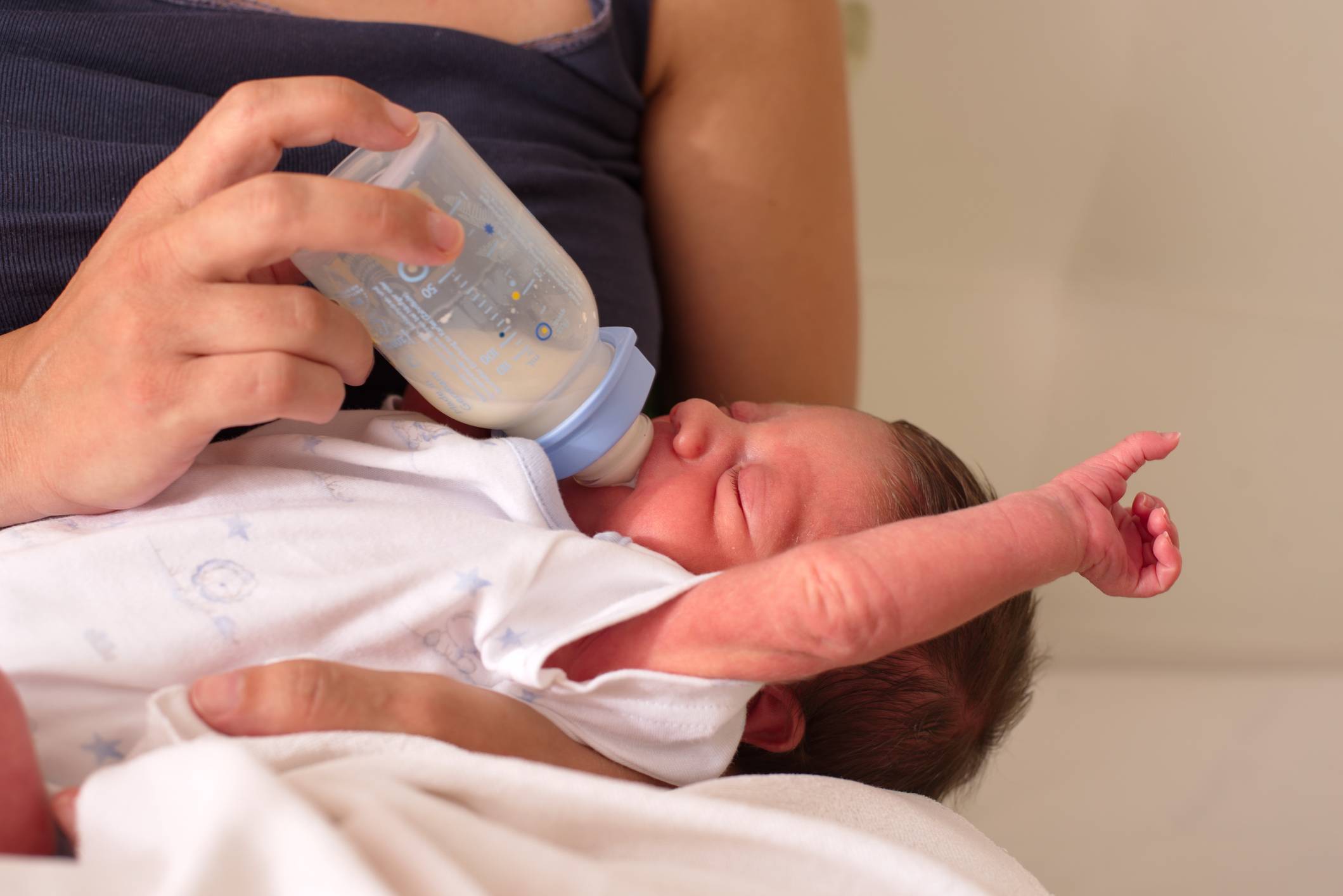 Бебиклад » архив блога ребенок плачет во время кормления грудным молоком