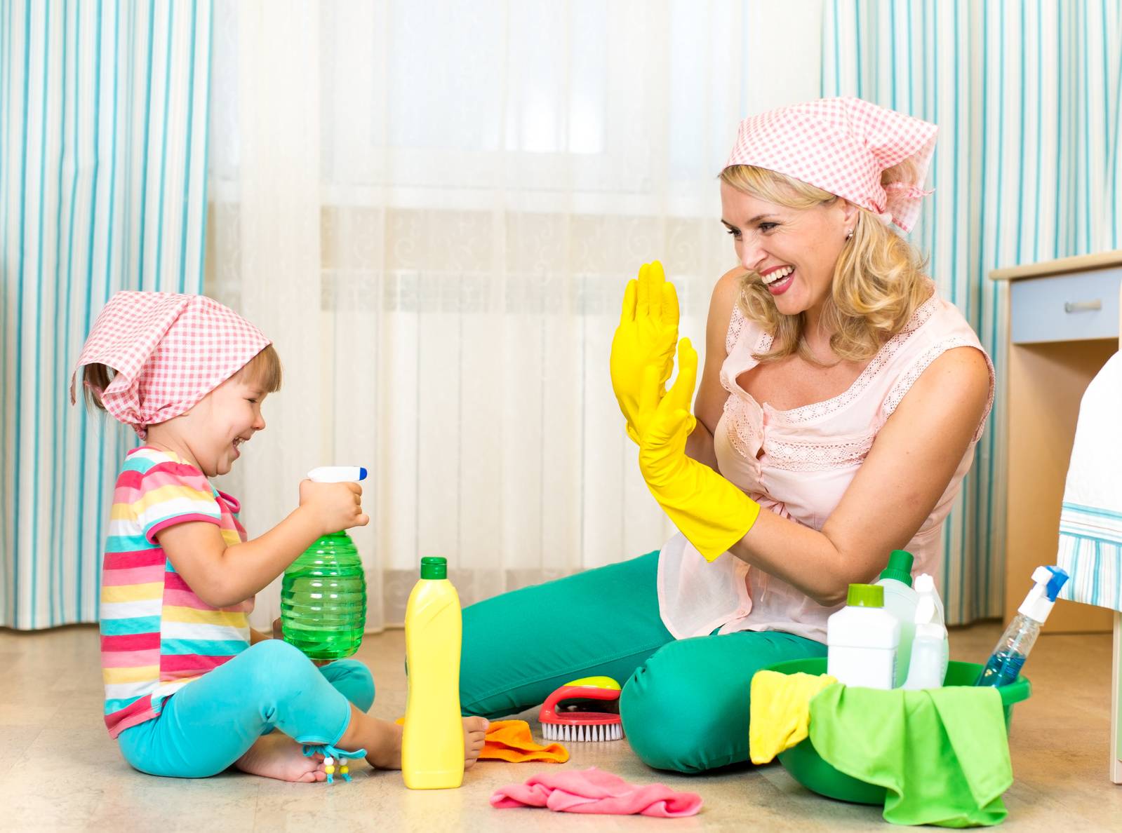 Какие обязанности по дому может выполнять ребенок, в соответствии с возрастом