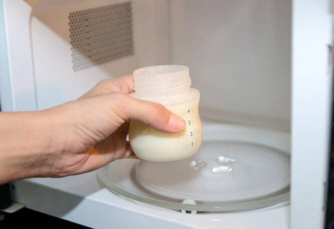 Можно ли греть смесь в микроволновке, грудное молоко и еду ребенку