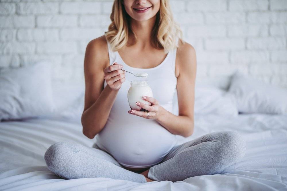 Молоко во время беременности — можно ли пить беременным, как правильно употреблять на ранних и поздних сроках, чем заменить при непереносимости / mama66.ru