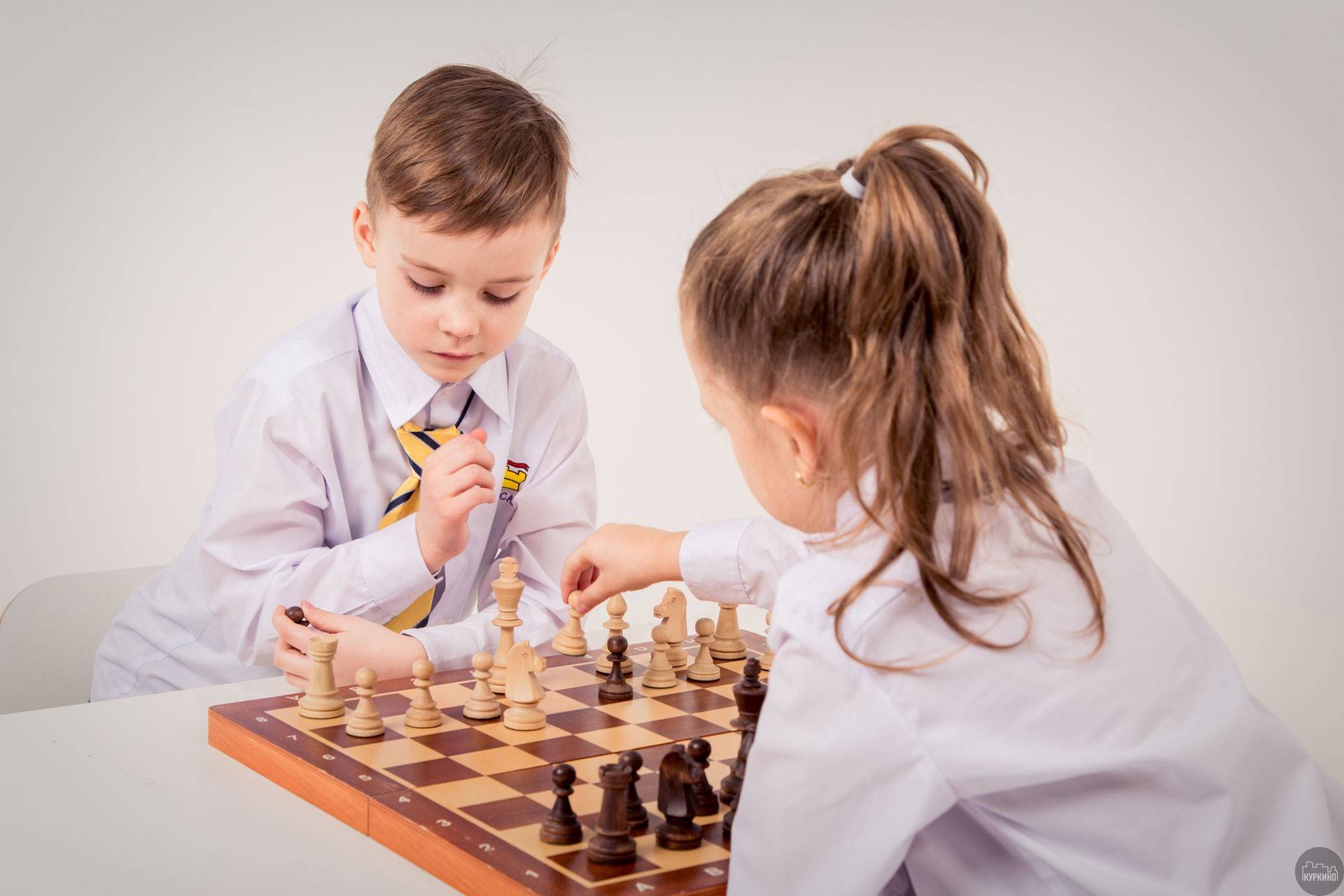 Чем полезны шахматы для наших детей?
