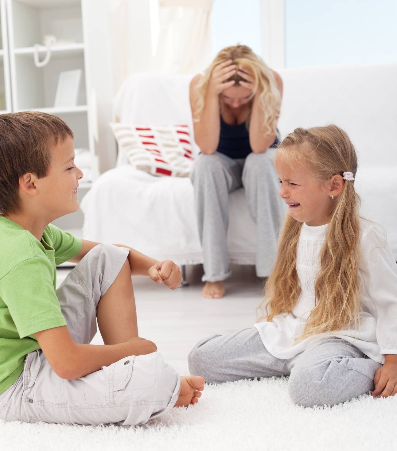Что делать, если родители ругаются: советы для ребенка