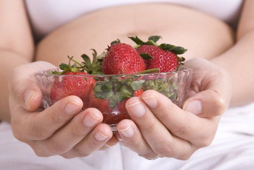 Лесная земляника при беременности: польза или вред