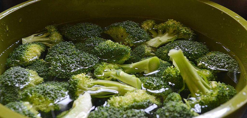 Как приготовить пюре из брокколи для грудничка: рецепт с фото