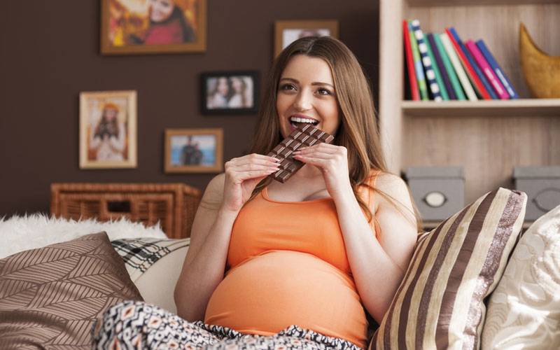 Можно ли какао???? беременным в разные триместры: польза и вред