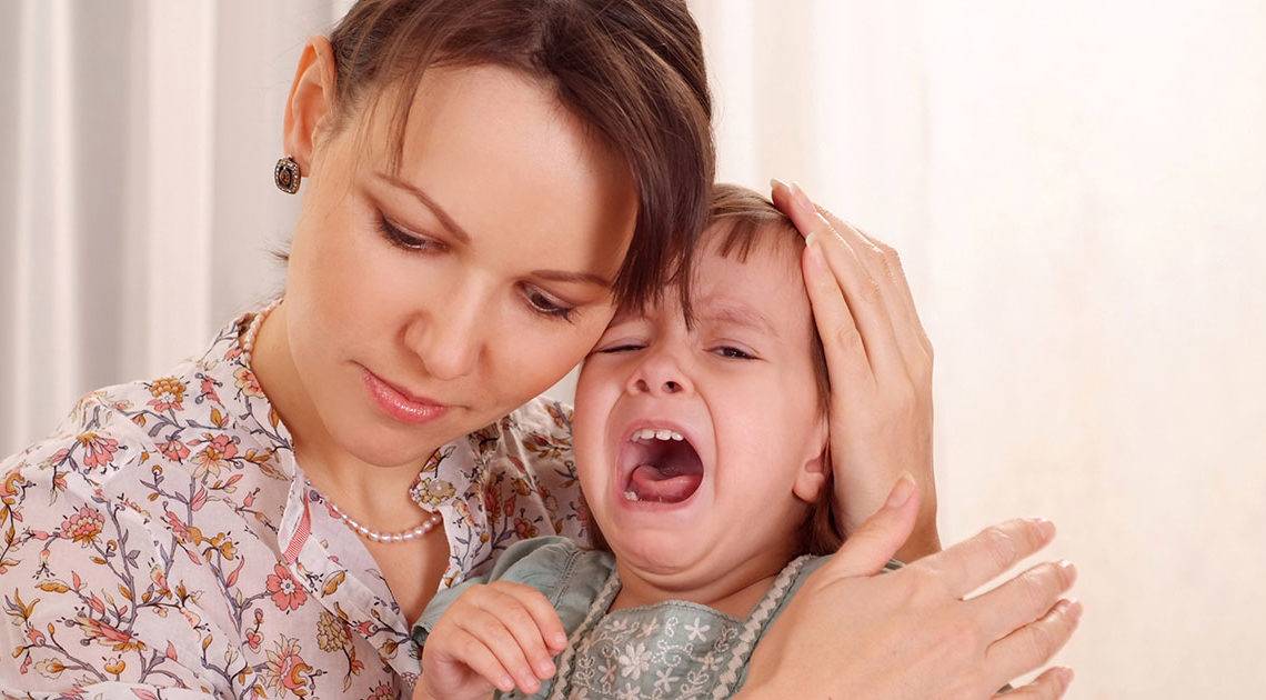 Как успокоить ребенка во время истерики: советы психолога и доктора комаровского