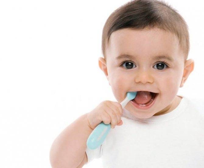 Профессиональная чистка зубов детям в стоматологии «президент»
