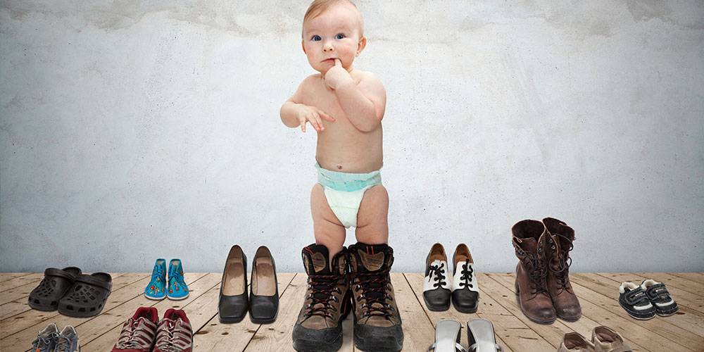 Нужно ли ребенку носить обувь дома?