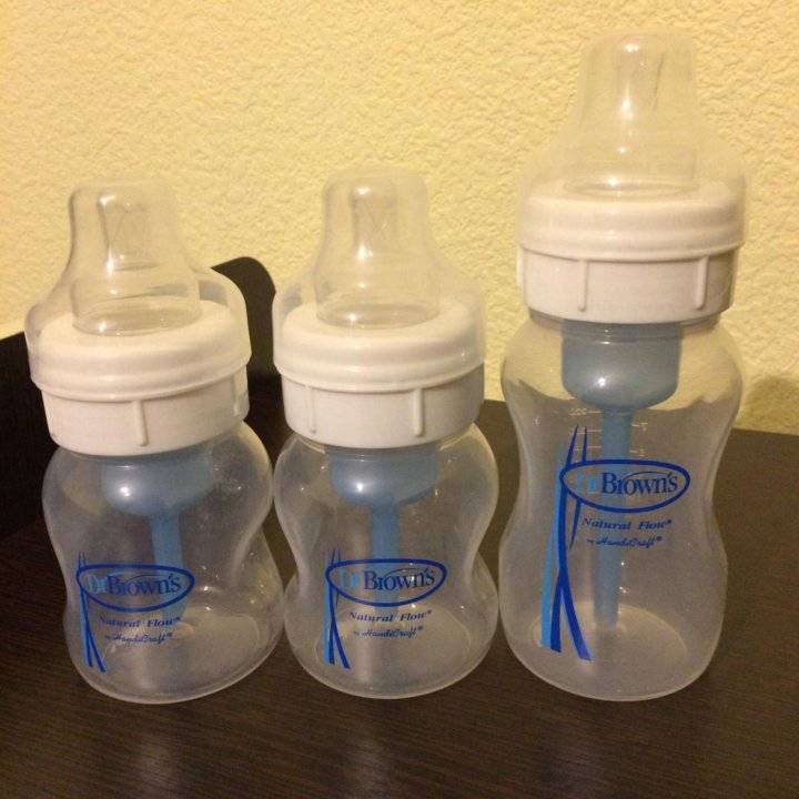 ТОП-8 современных антиколиковых бутылочек для кормления