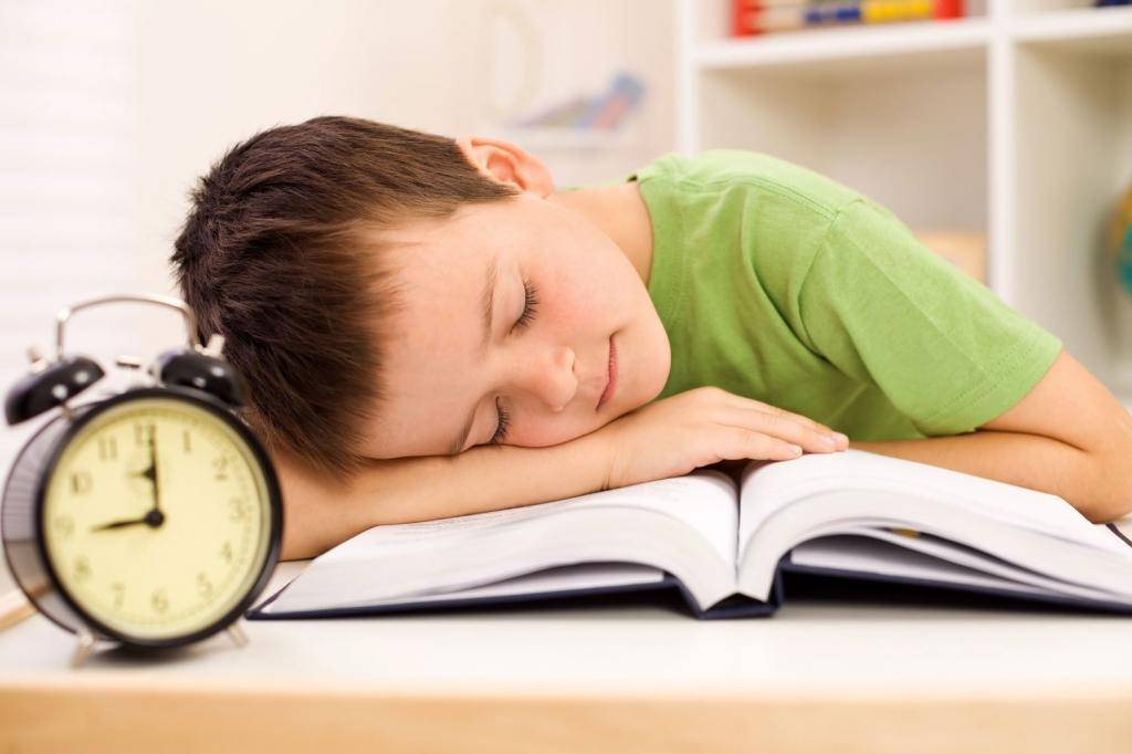 Как уложить ребенка спать днем? | nutrilak