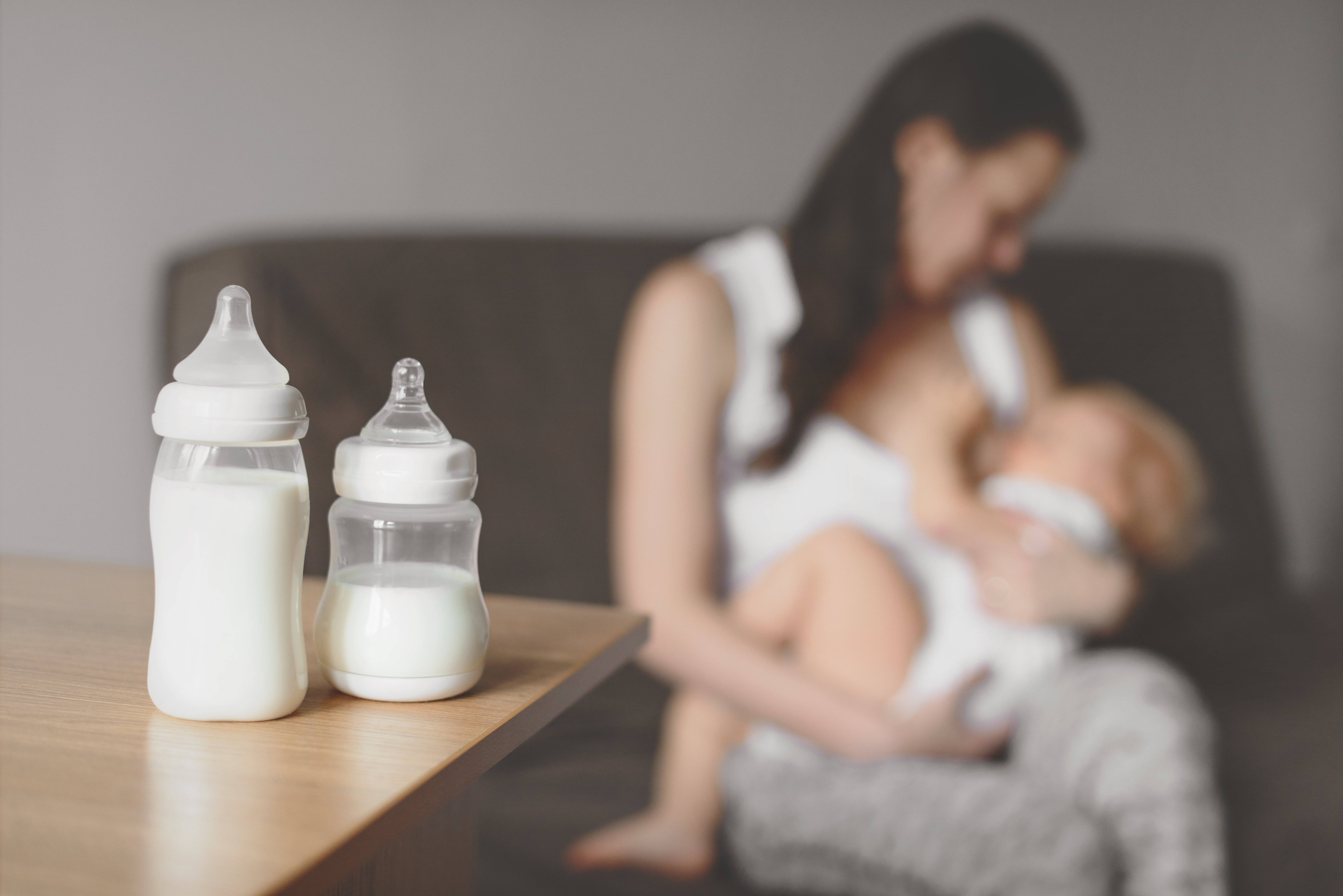 Как увеличить или уменьшить количество грудного молока?