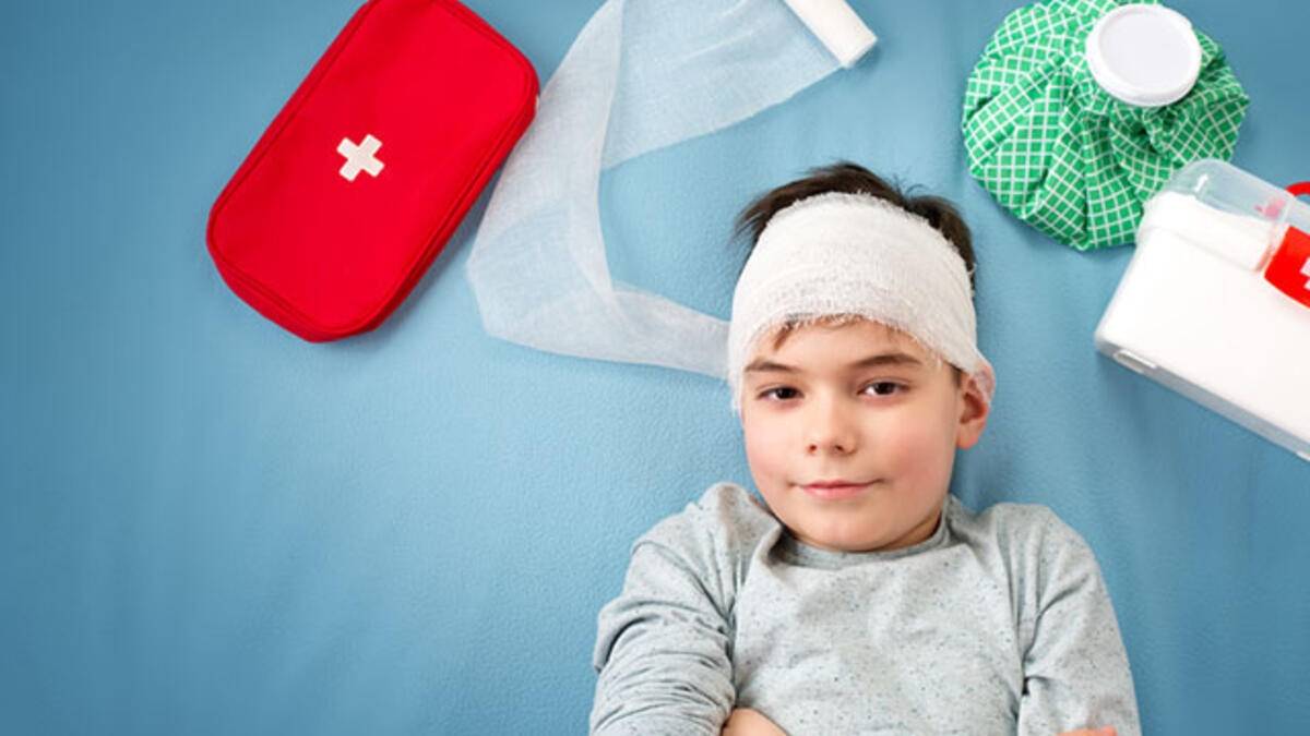 Что делать, если ребёнок упал и ударился головой? рекомендации родителям от детского невролога