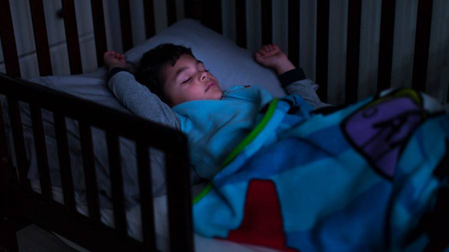 Ребенок спит только на улице: благо или зло?