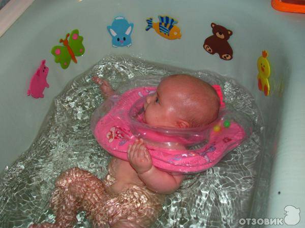 Круг для купания новорожденных | со скольки месяцев одевать? инструкция применения