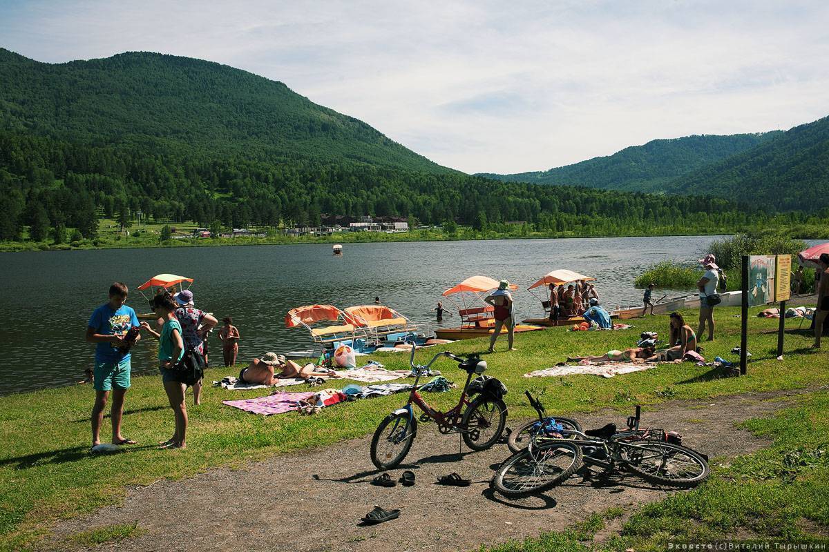 Алтай фото туристов летом