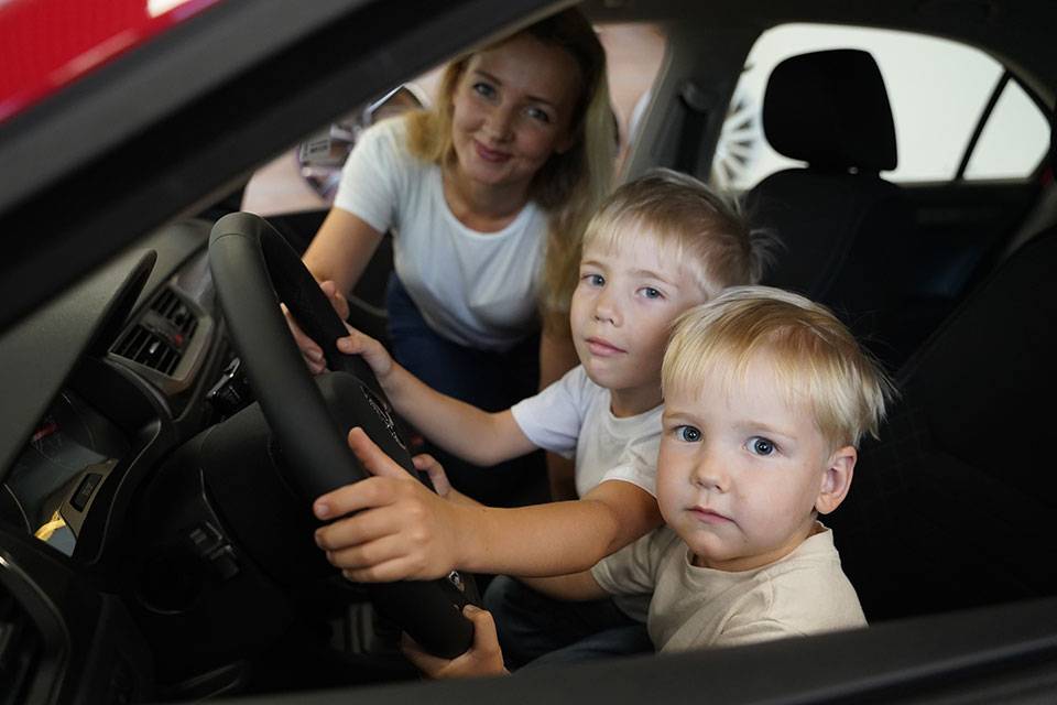 Госпрограмма «семейный автомобиль» в 2019 и 2020 году: нововведения, условия, порядок получения и нюансы | защита прав автовладельцев в 2022 году